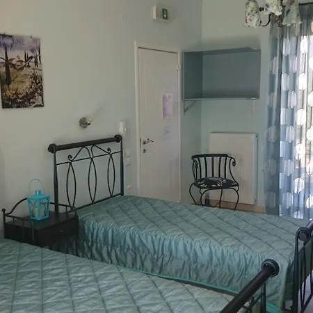 Antonia's Apartmán Yimnon